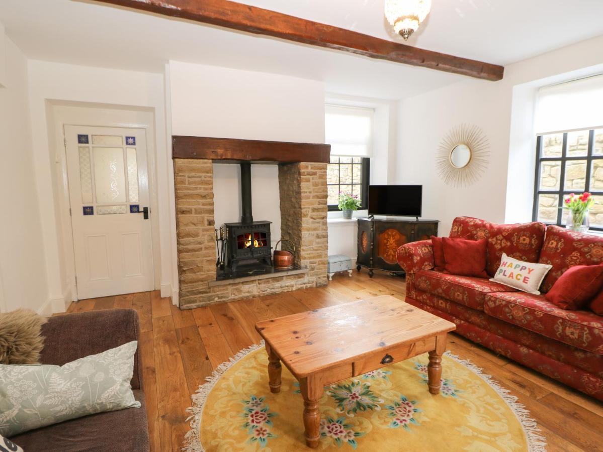 The Cottage Barnsley Bagian luar foto